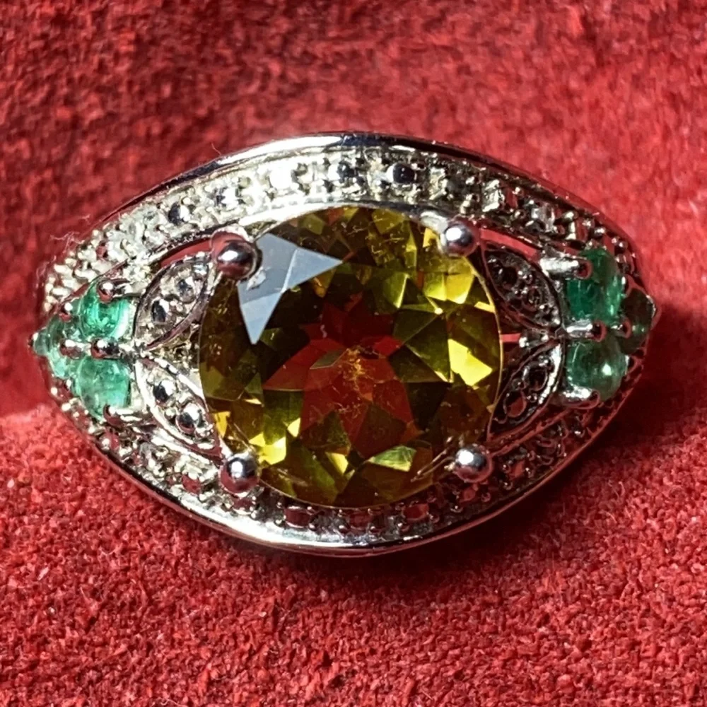 Solid Sterling Silver 925 Ring 9.5 Costume Jewelry